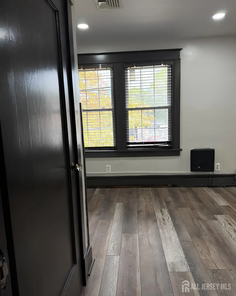 513 Georges Road #1 North Brunswick, NJ 08902