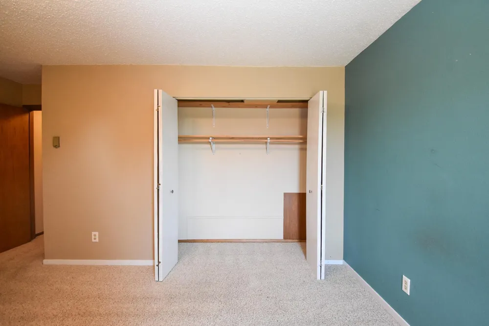 321 12 1/2 AVENUE E West Fargo, ND 58078