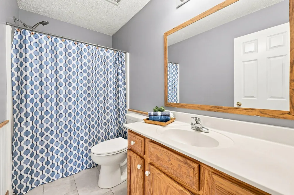 17993 89th Place Maple Grove, MN 55311