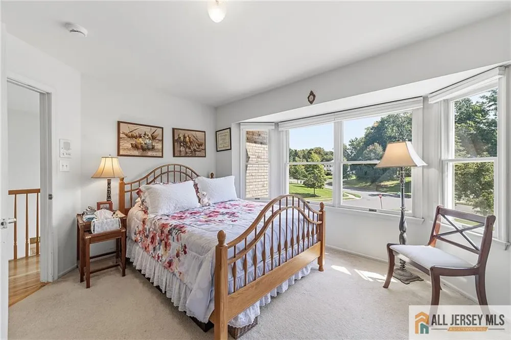 1 Launcelot Lane Monroe, NJ 08831