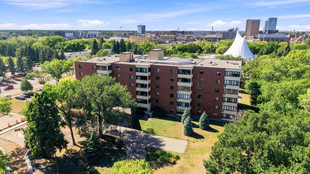 105 3rd Street #203 Moorhead, MN 56560