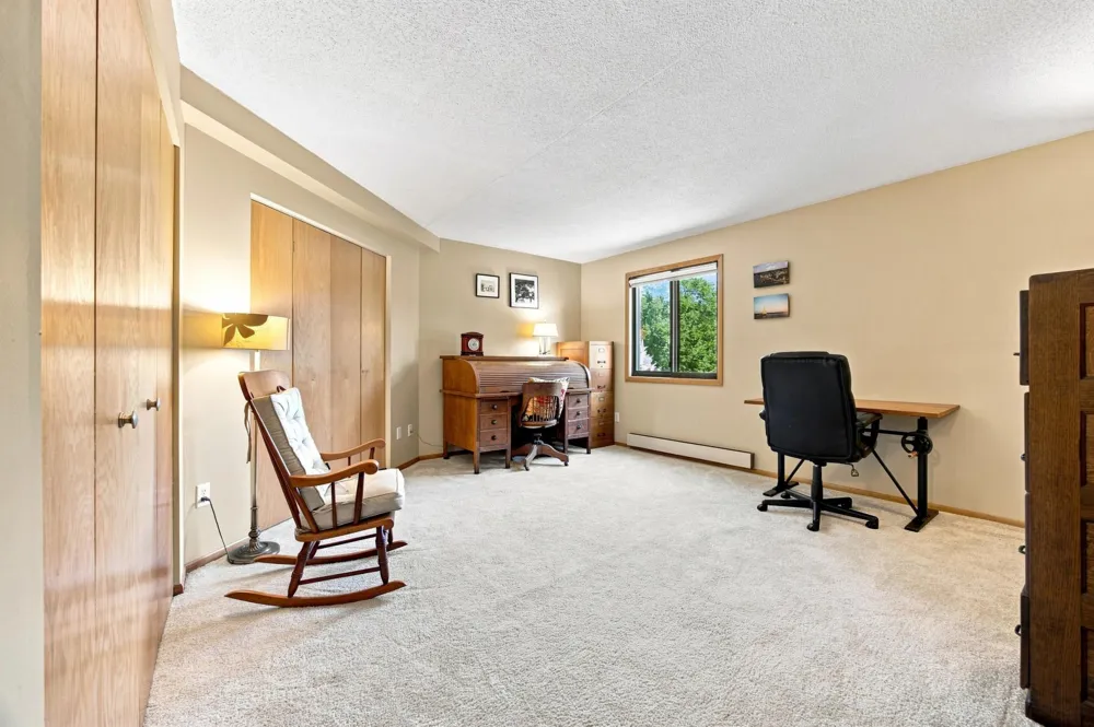 105 3rd Street #203 Moorhead, MN 56560