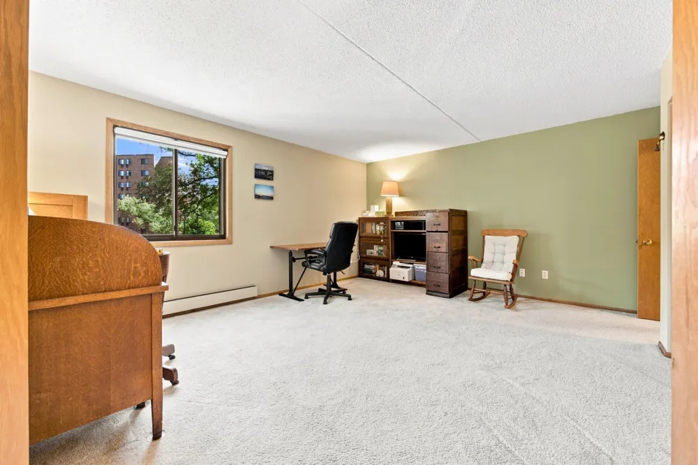 105 3rd Street #203 Moorhead, MN 56560