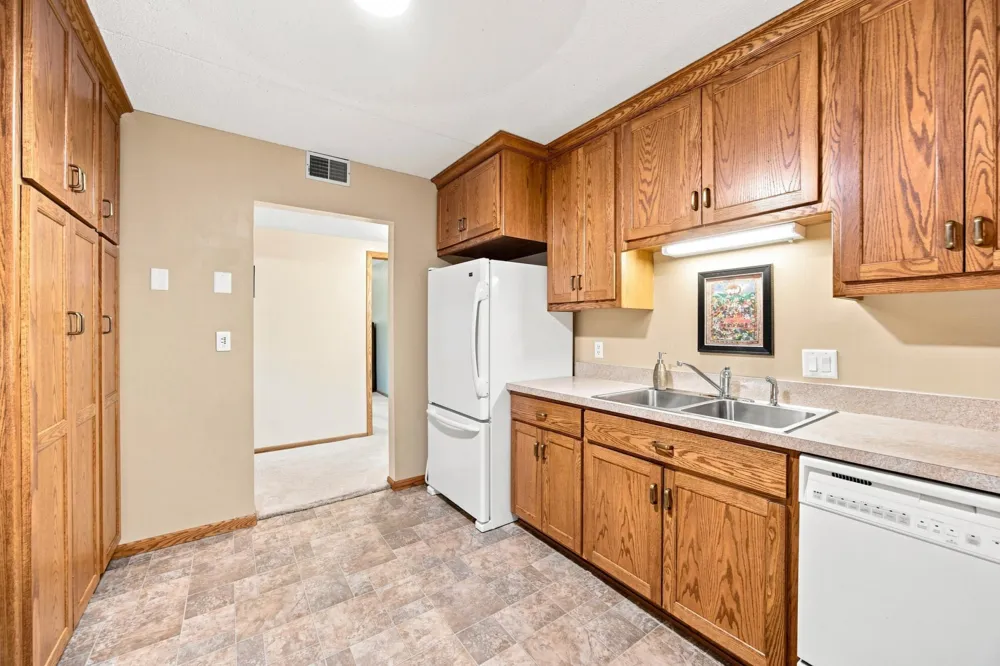 105 3rd Street #203 Moorhead, MN 56560