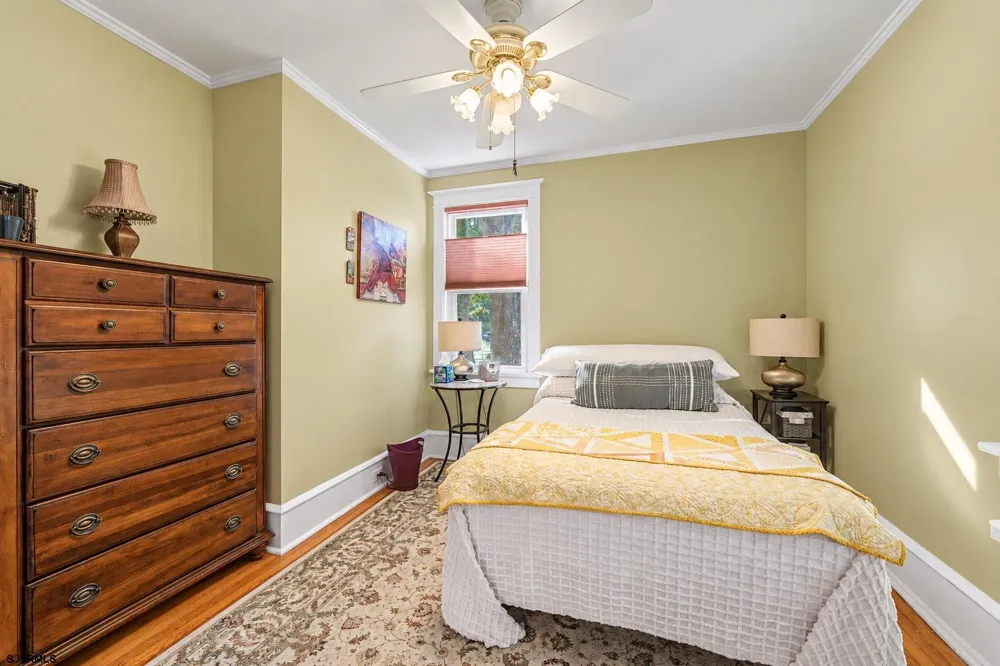 203 Fairbanks Ave Northfield, NJ 08225