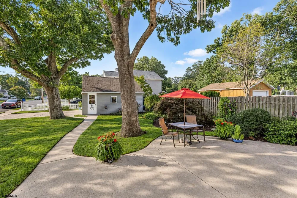 203 Fairbanks Ave Northfield, NJ 08225