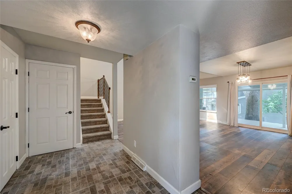 2836 S Wheeling Way Aurora, CO 80014