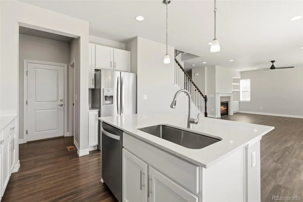 7237 S Scottsburg Way Aurora, CO 80016