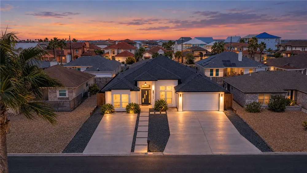 14845 Quarterdeck Drive Corpus Christi, TX 78418