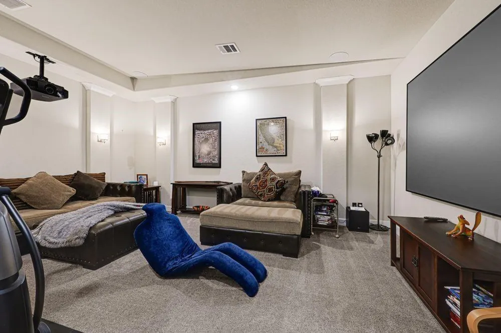 119 S Curly Willow Circle The Woodlands, TX 77375