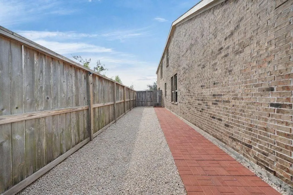 6002 Rivercane Way Katy, TX 77493