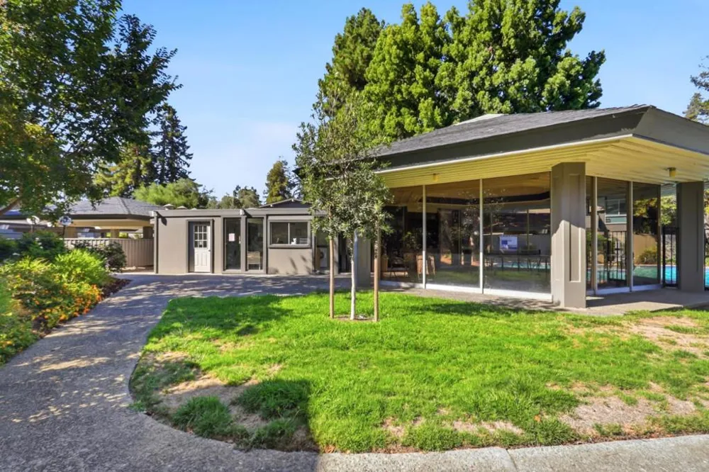 151 Buckingham Drive #204 Santa Clara, CA 95051