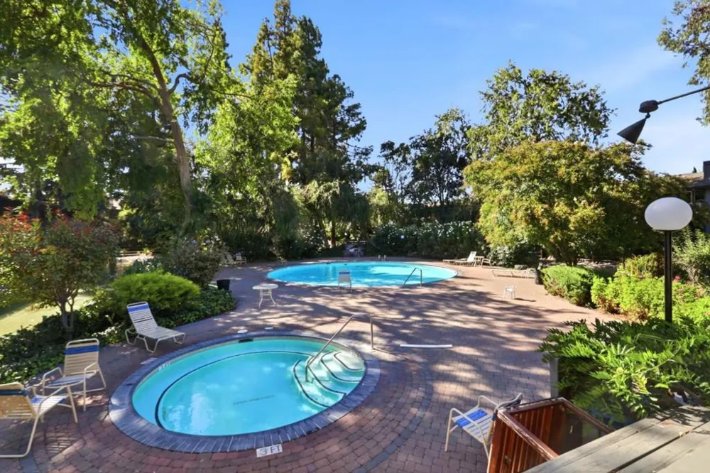 151 Buckingham Drive #204 Santa Clara, CA 95051