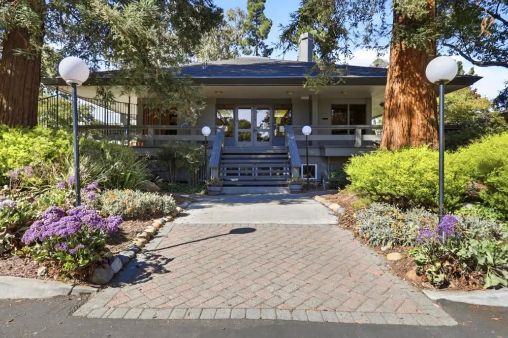 151 Buckingham Drive #204 Santa Clara, CA 95051