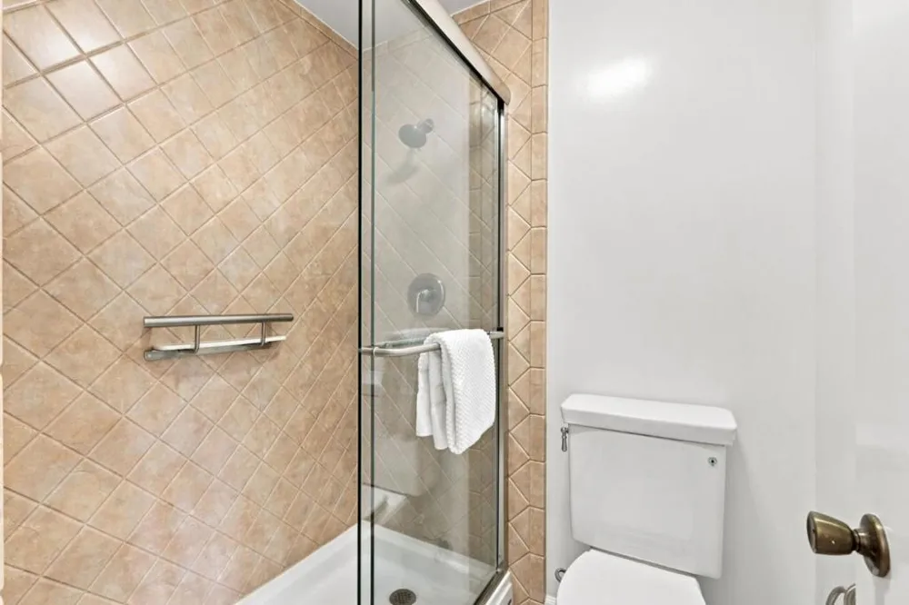 151 Buckingham Drive #204 Santa Clara, CA 95051