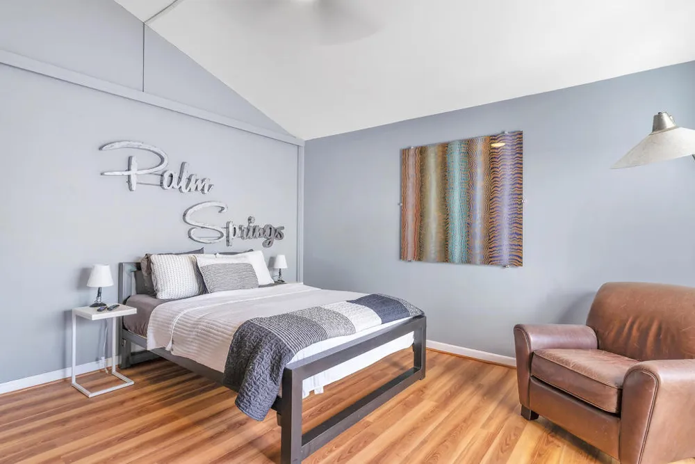 1742 E Camino Parocela Palm Springs, CA 92264