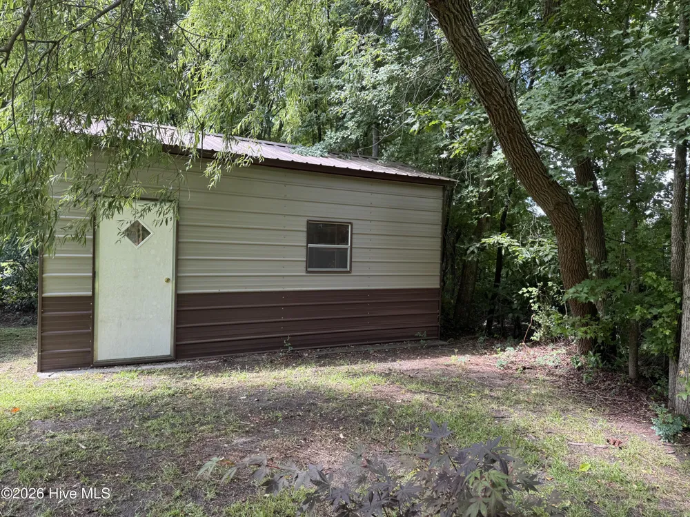 105 Owls Nest Court New Bern, NC 28562