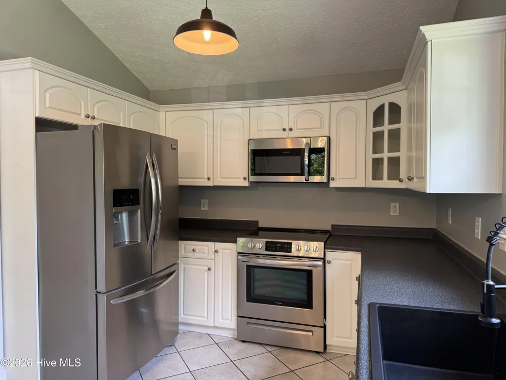 105 Owls Nest Court New Bern, NC 28562