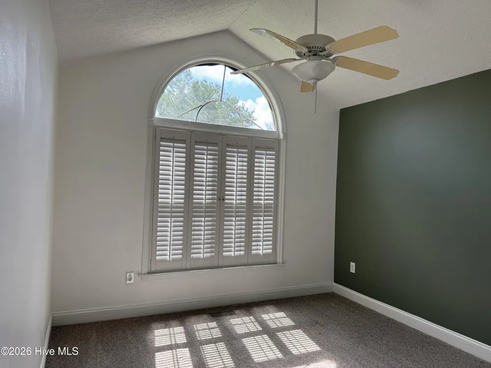 105 Owls Nest Court New Bern, NC 28562