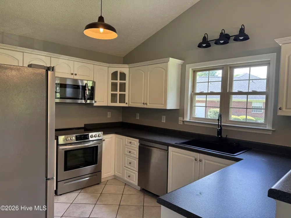105 Owls Nest Court New Bern, NC 28562