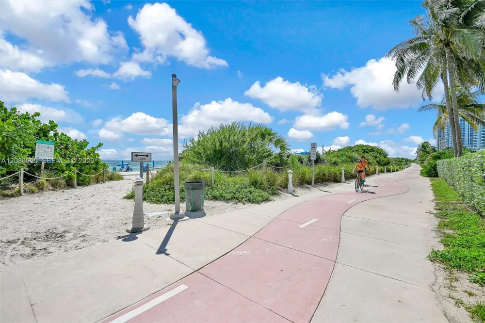 6767 Collins Ave #1403 Miami Beach, FL 33141