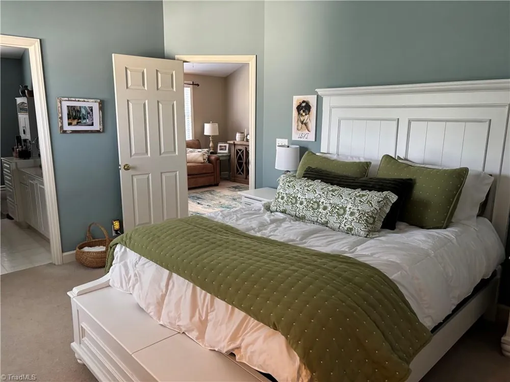 100 Cotswold Lane King, NC 27021