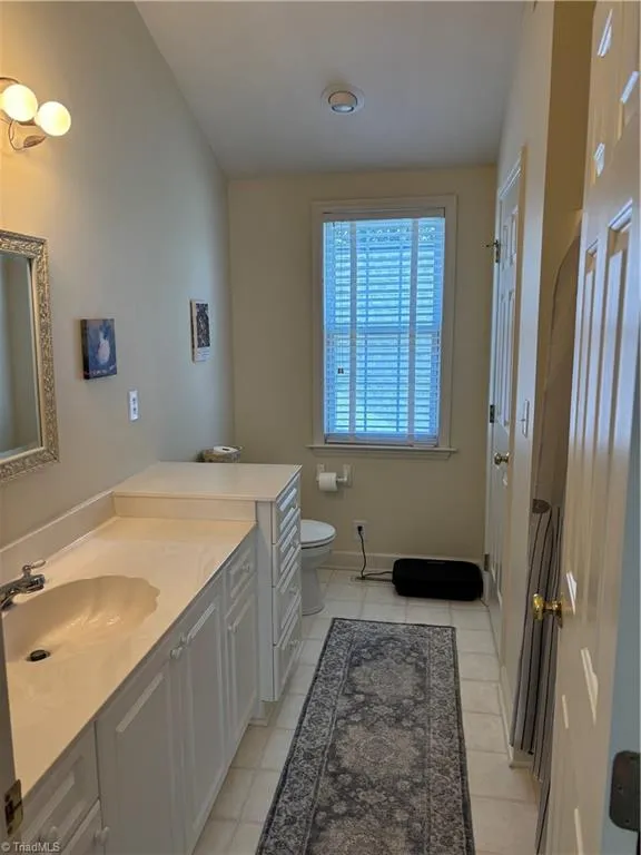 100 Cotswold Lane King, NC 27021