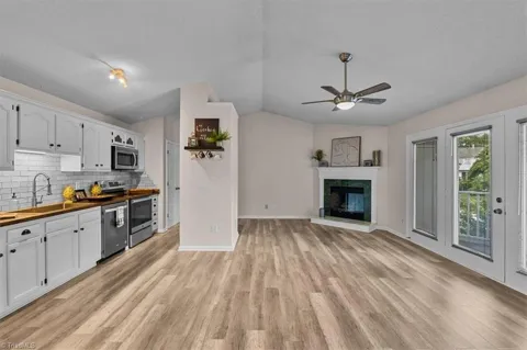3701 Cotswold Terrace #7M