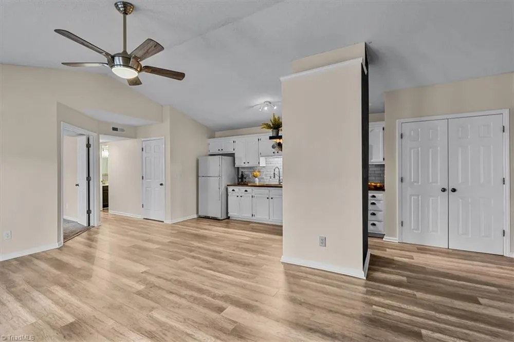 3701 Cotswold Terrace #7M Greensboro, NC 27410