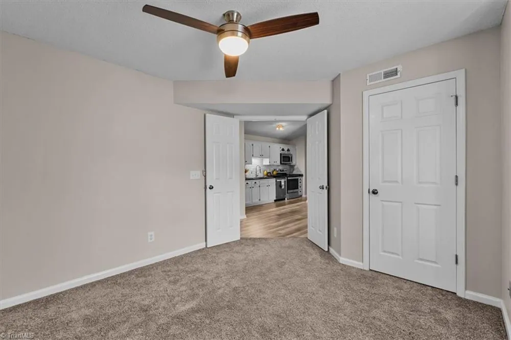 3701 Cotswold Terrace #7M Greensboro, NC 27410