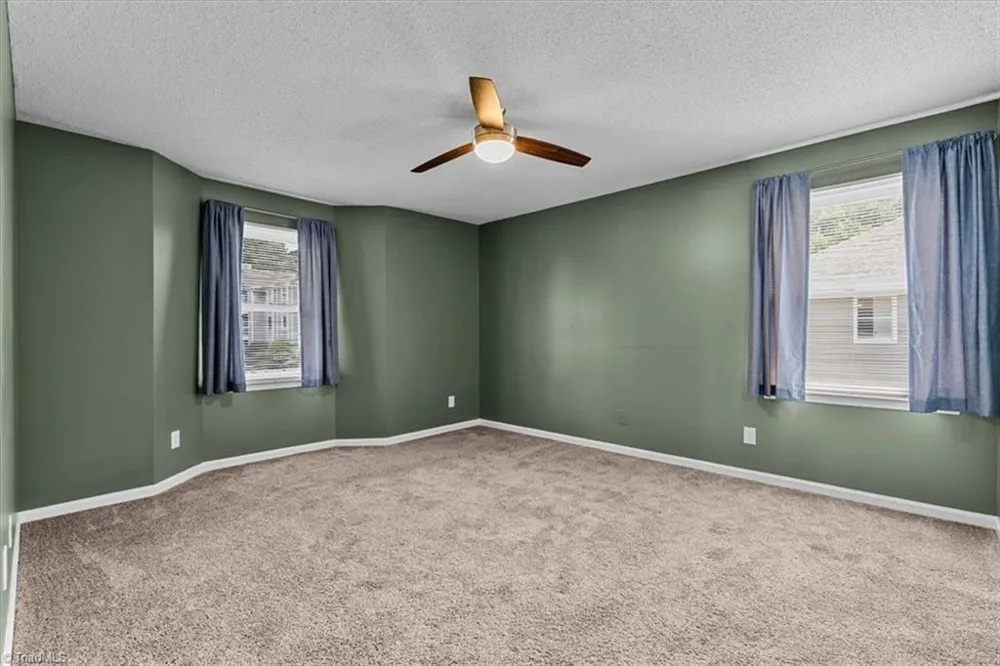 3701 Cotswold Terrace #7M Greensboro, NC 27410