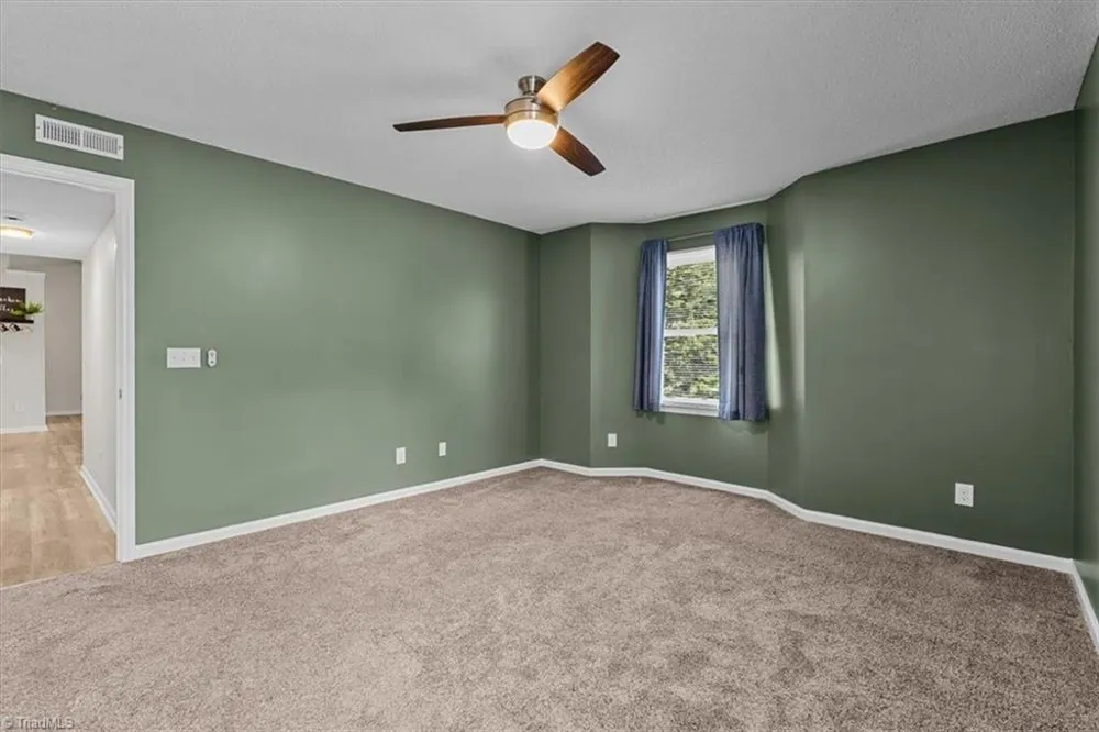 3701 Cotswold Terrace #7M Greensboro, NC 27410