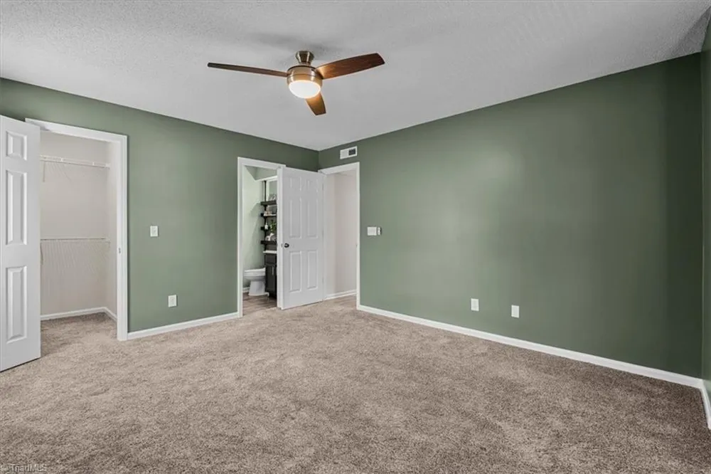 3701 Cotswold Terrace #7M Greensboro, NC 27410
