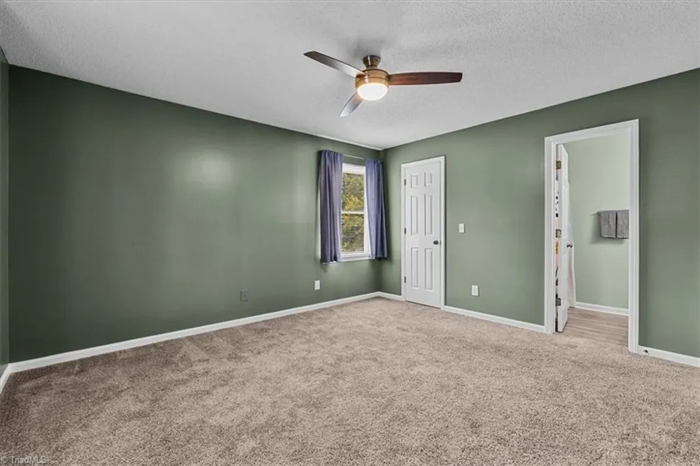 3701 Cotswold Terrace #7M Greensboro, NC 27410