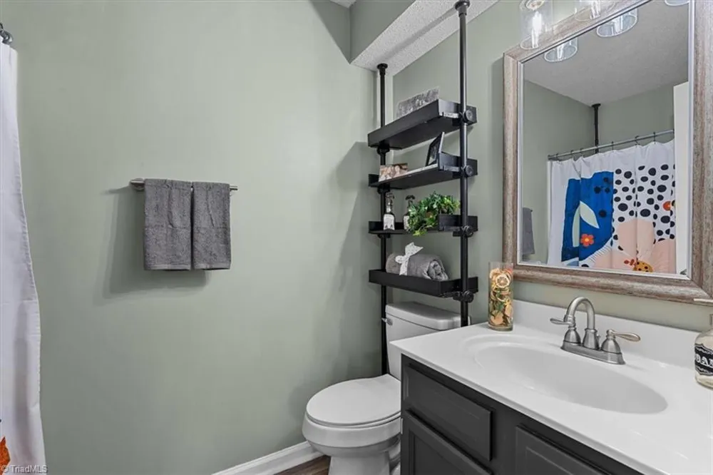 3701 Cotswold Terrace #7M Greensboro, NC 27410