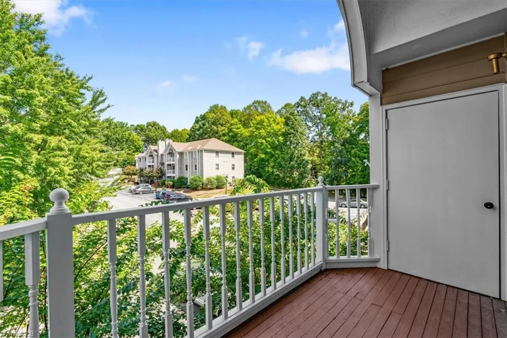 3701 Cotswold Terrace #7M Greensboro, NC 27410