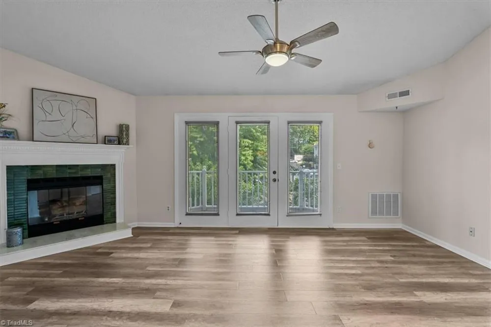 3701 Cotswold Terrace #7M Greensboro, NC 27410