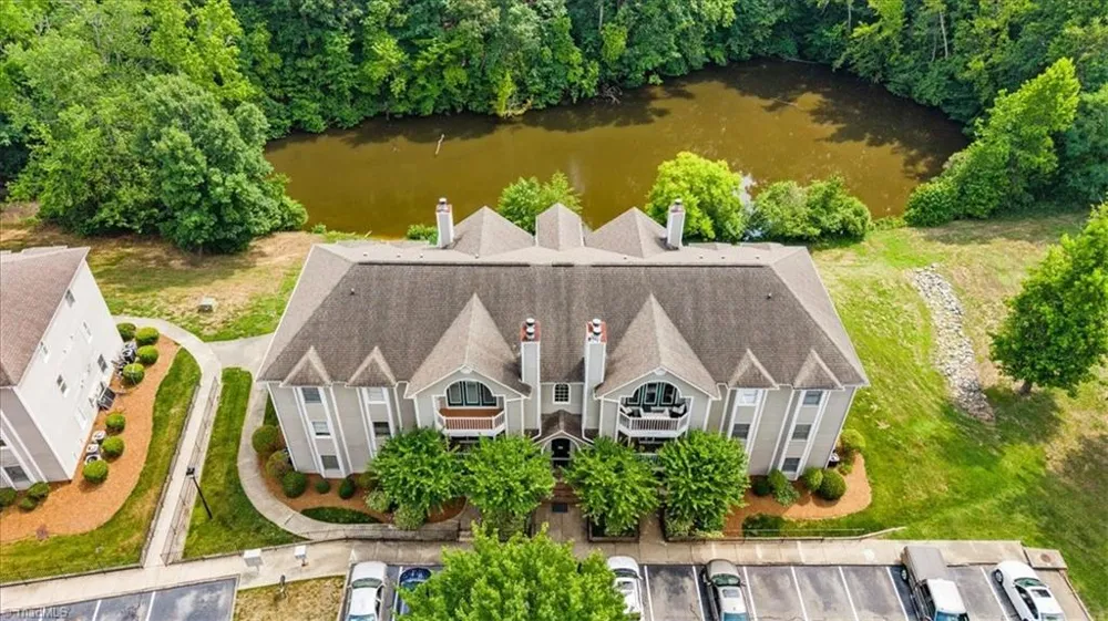 3701 Cotswold Terrace #7M Greensboro, NC 27410