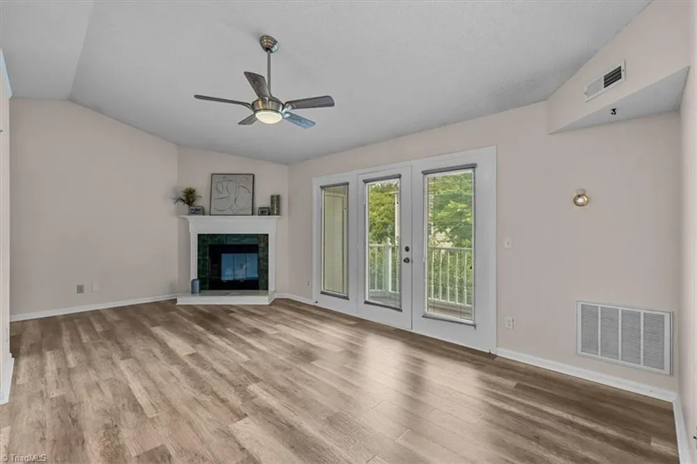 3701 Cotswold Terrace #7M Greensboro, NC 27410