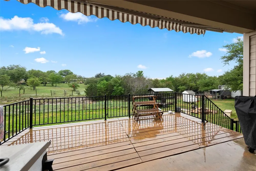 220 Creedmore Drive Liberty Hill, TX 78642
