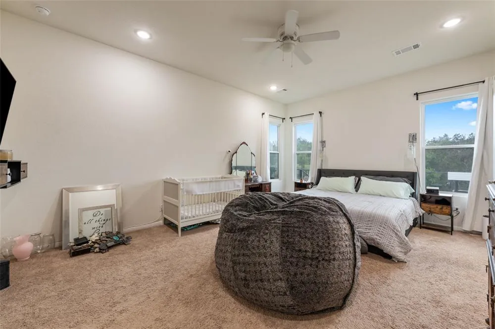 220 Creedmore Drive Liberty Hill, TX 78642