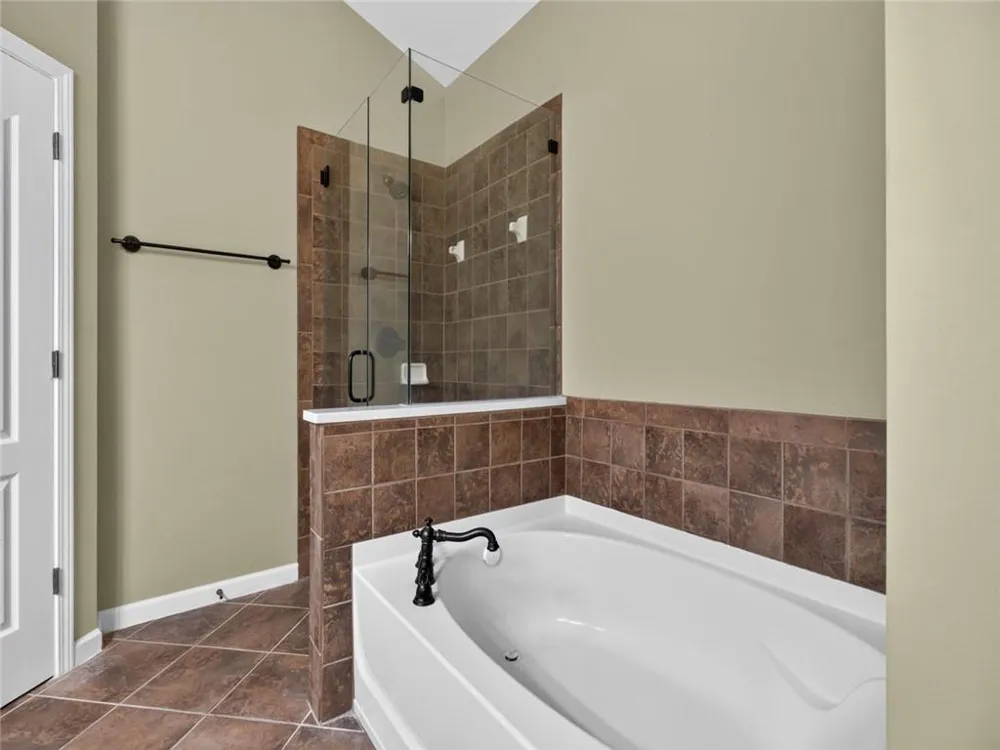 5060 Hastings Terrace Alpharetta, GA 30005