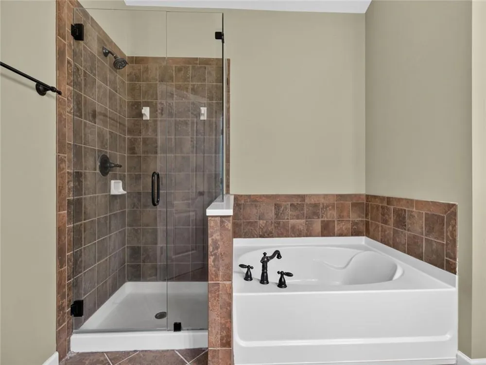 5060 Hastings Terrace Alpharetta, GA 30005