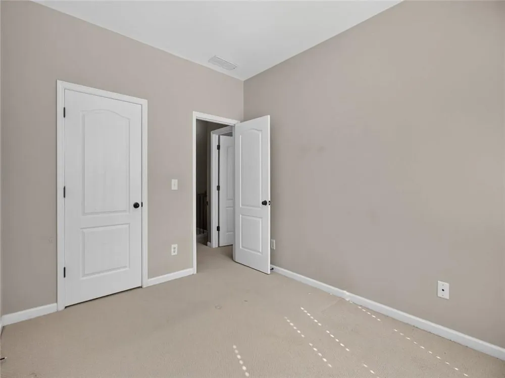 5060 Hastings Terrace Alpharetta, GA 30005