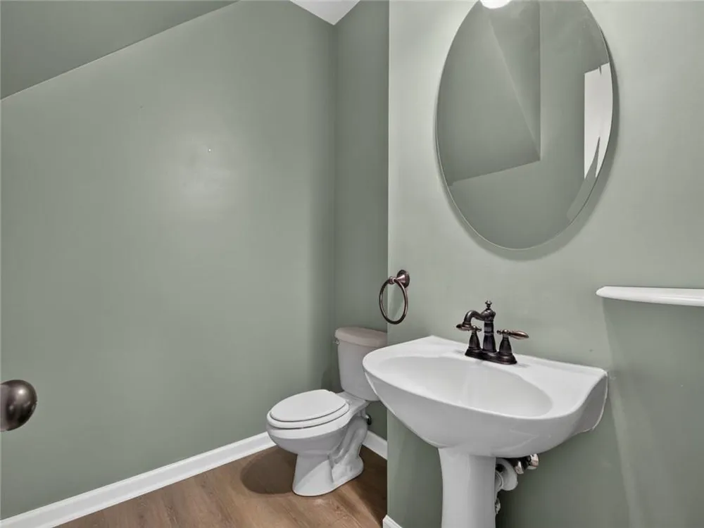 5060 Hastings Terrace Alpharetta, GA 30005