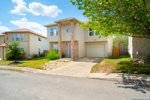 27 GREAT HILLS DR