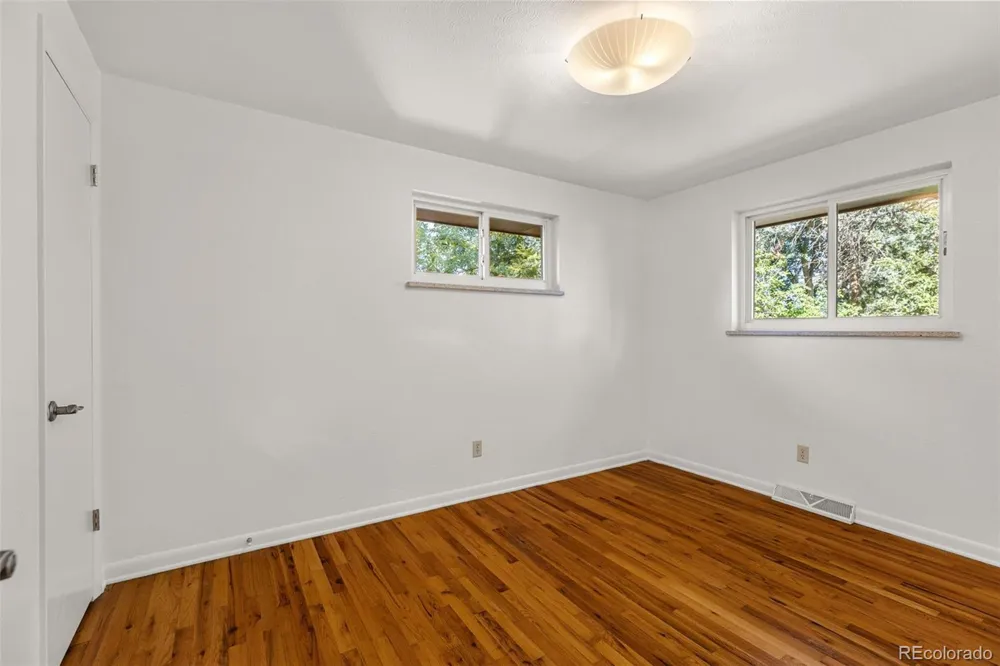 7044 Newland Street Arvada, CO 80003