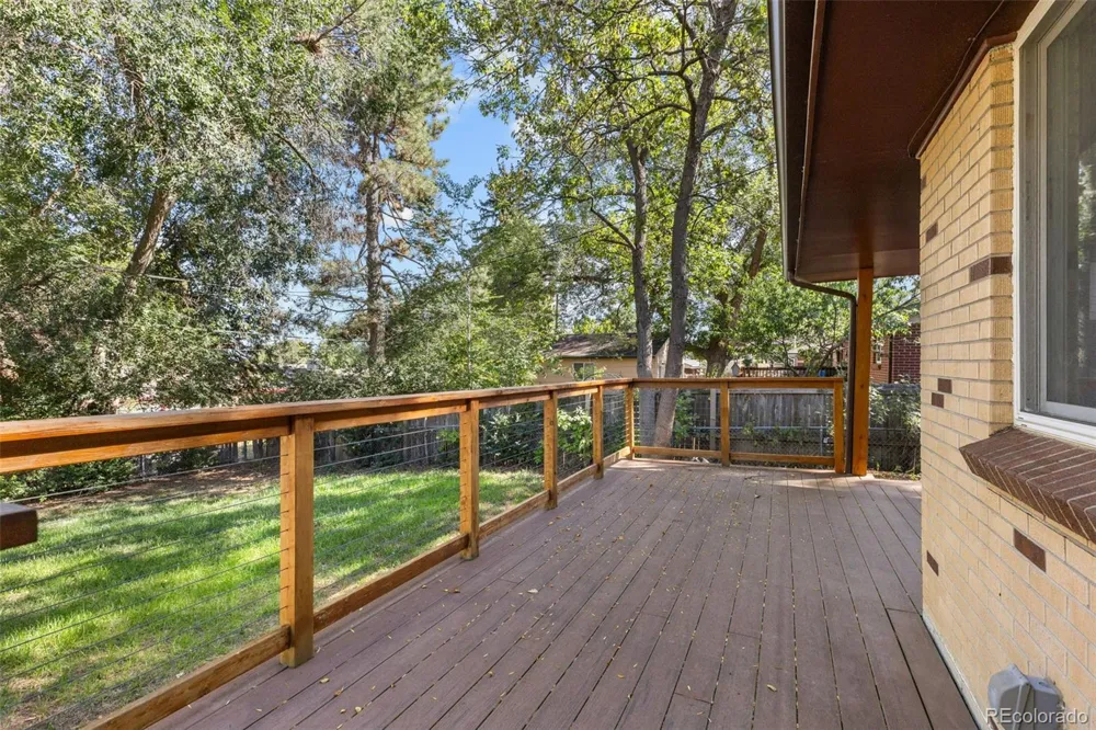 7044 Newland Street Arvada, CO 80003