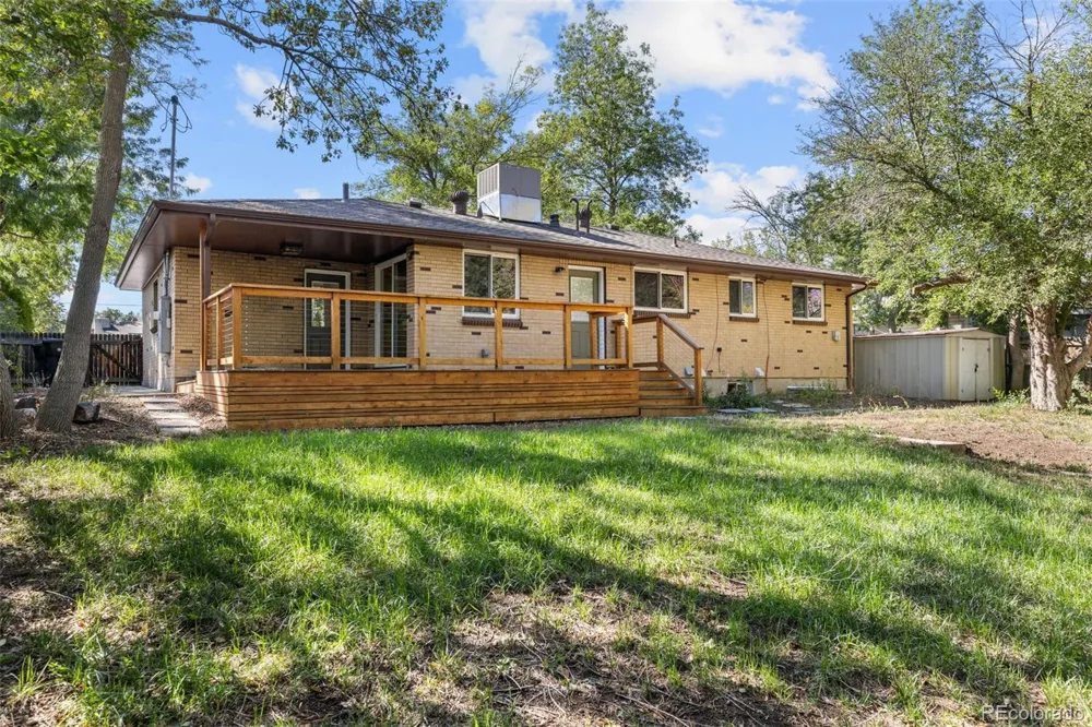 7044 Newland Street Arvada, CO 80003