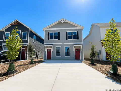 7142 MAGNOLIA CRK Unit 201
